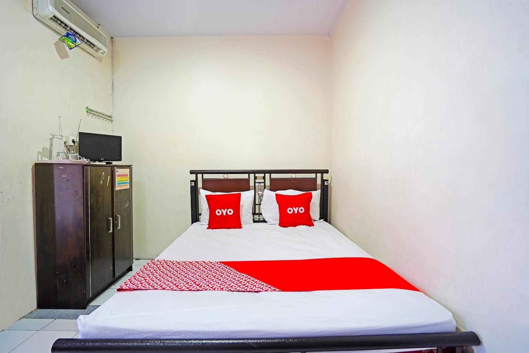 Oyo 91415 De Wijaya Hotel Sidoarjo Exterior photo