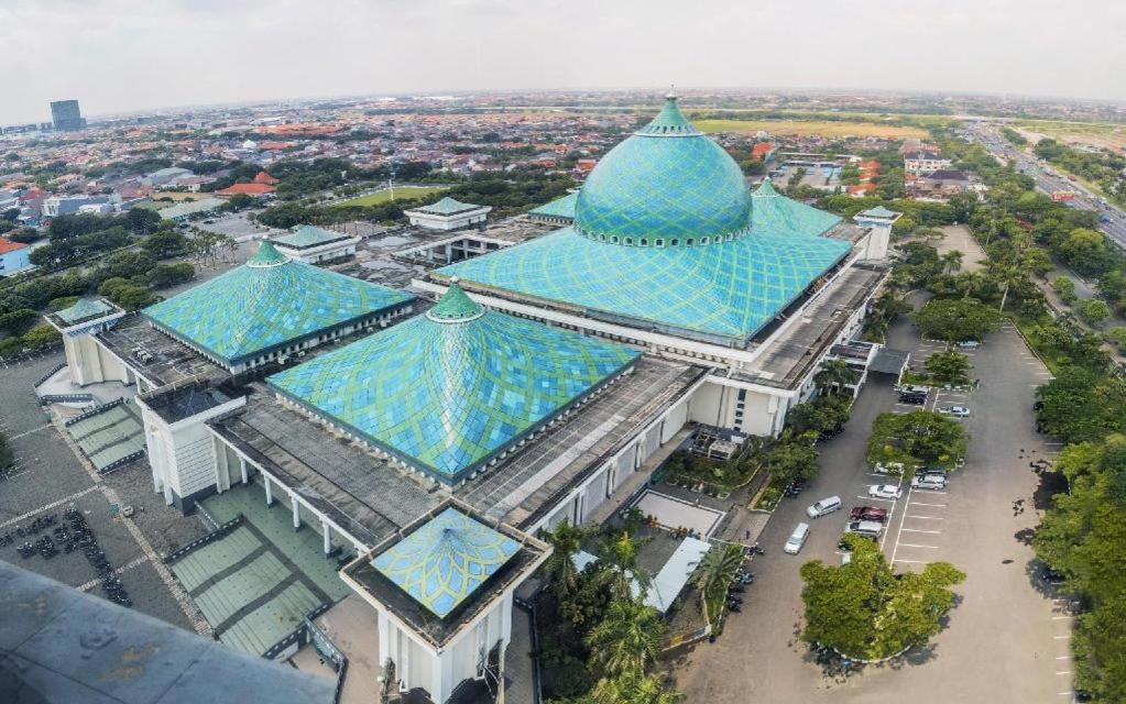 Oyo 91415 De Wijaya Hotel Sidoarjo Exterior photo